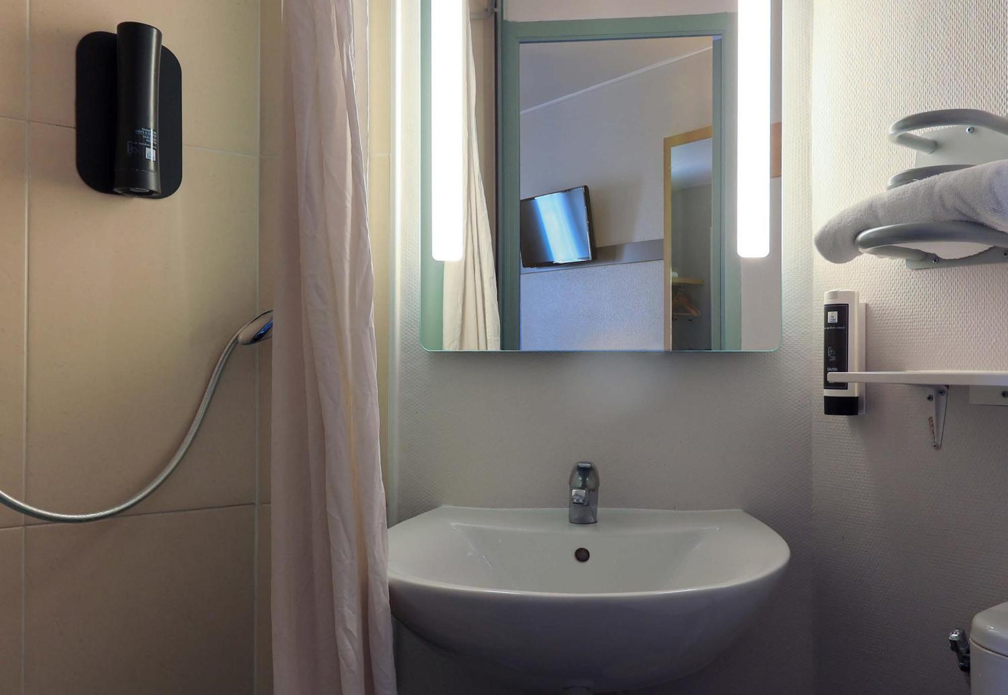 B&B Hotel Dijon Les Portes Du Sud Marsannay-la-Côte Εξωτερικό φωτογραφία