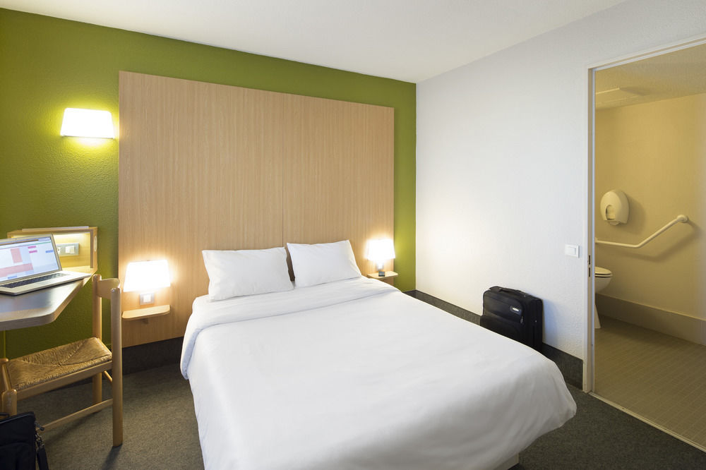 B&B Hotel Dijon Les Portes Du Sud Marsannay-la-Côte Εξωτερικό φωτογραφία